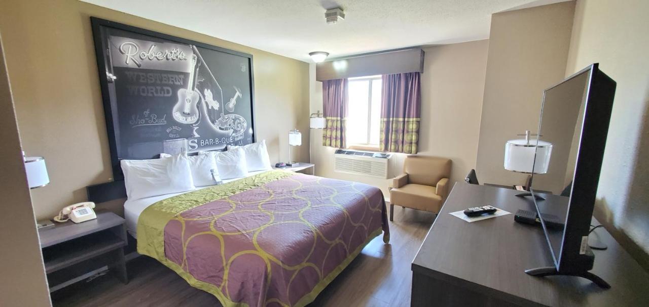 Hotel Super 8 By Wyndham Paris Esterno foto