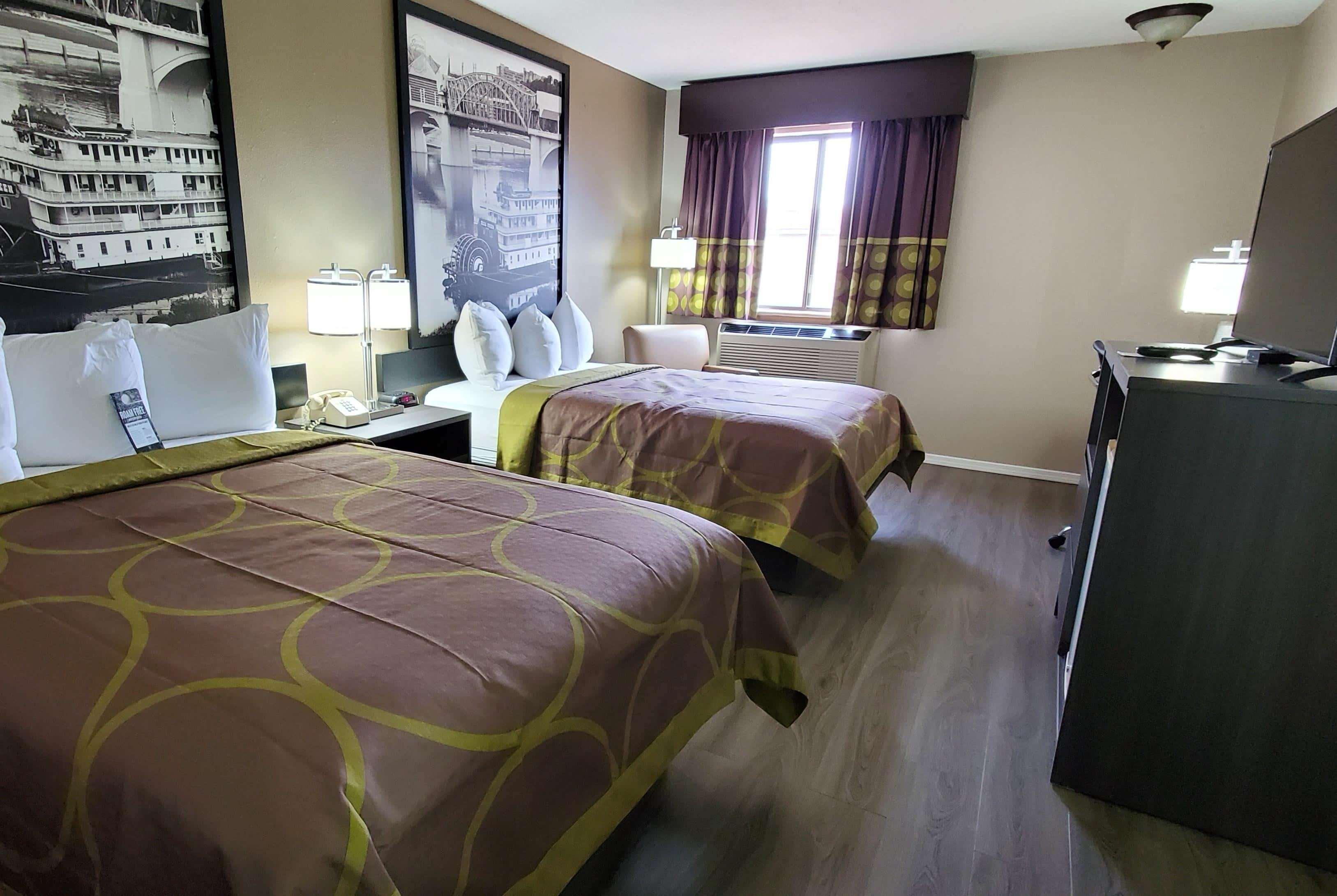 Hotel Super 8 By Wyndham Paris Esterno foto